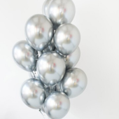 Пакет из 17 хромированных серебряных шаров