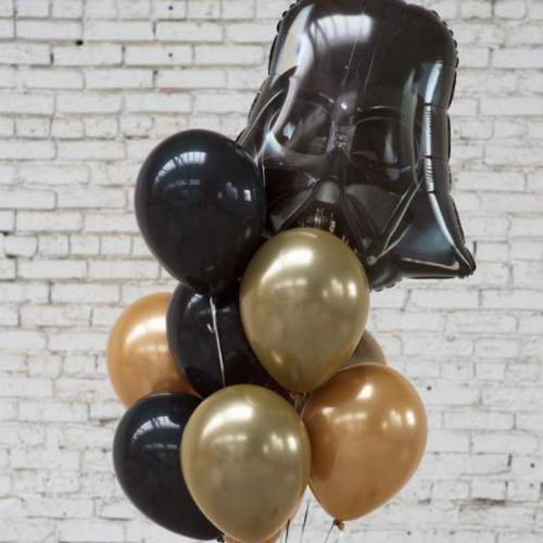 Композиция из воздушных шаров "Gold Darth Vader"