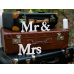 Koka uzraksts Mr & Mrs, balts, 50x9,5cm Koka uzraksts Mr & Mrs, balts, 50x9,5cm