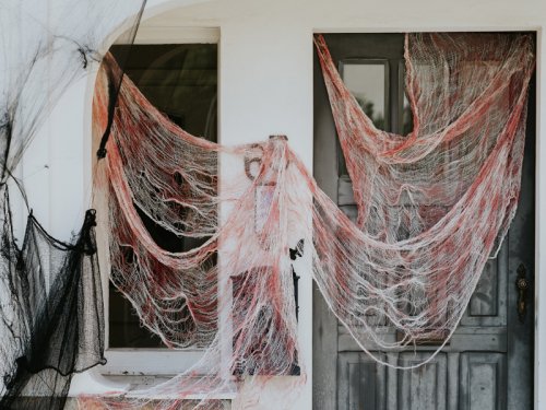 Decorative Material with Blood Stains, white, 0.72x9.8m Decorative Material with Blood Stains, white, 0.72x9.8m