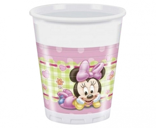 Plastic cups 