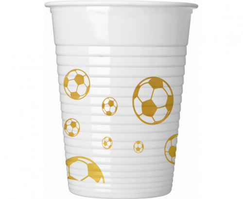 Plastic cups 