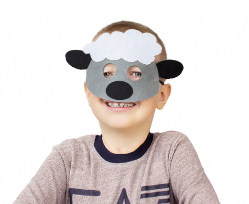 Felt mask Sheep, size 25 x 14 cm